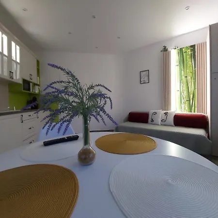 Accent House Deva